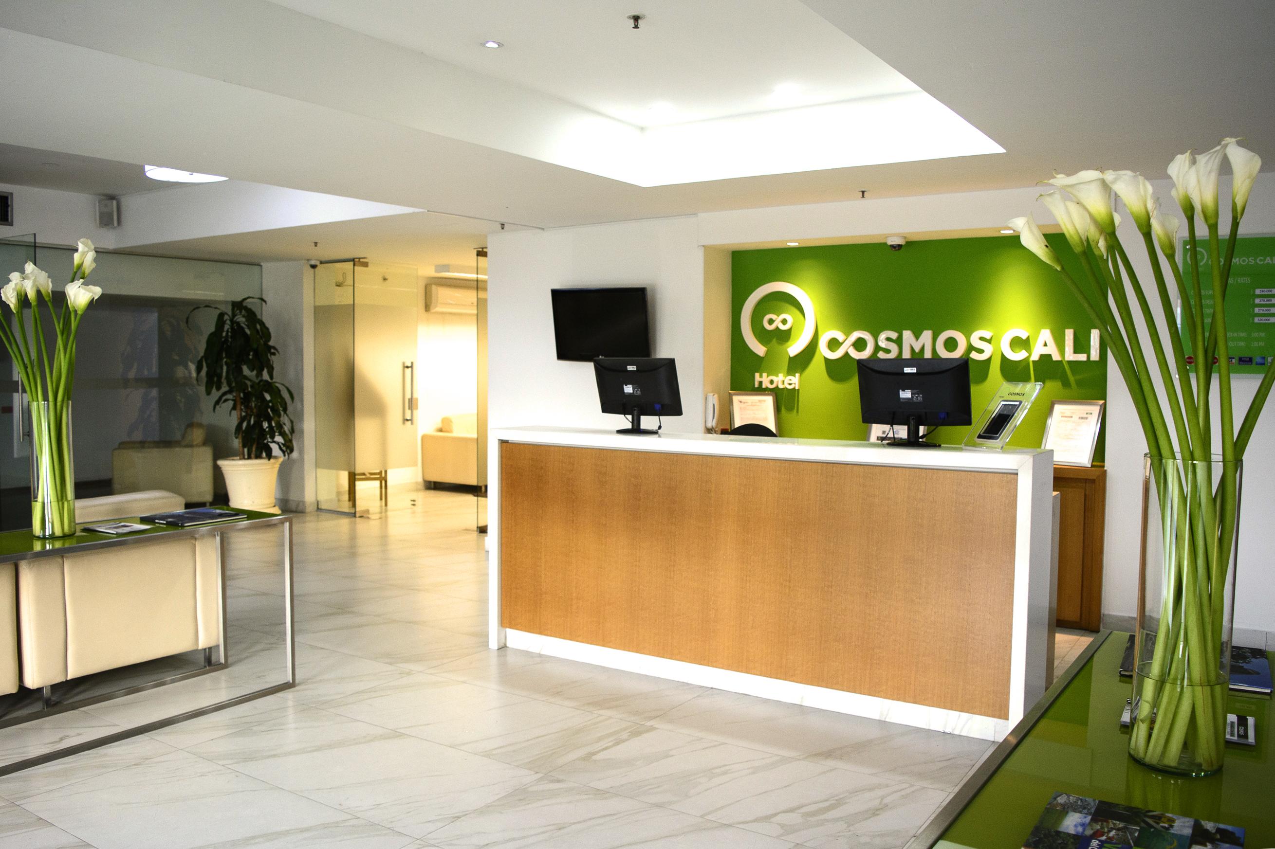 Hotel Cosmos Калі Екстер'єр фото