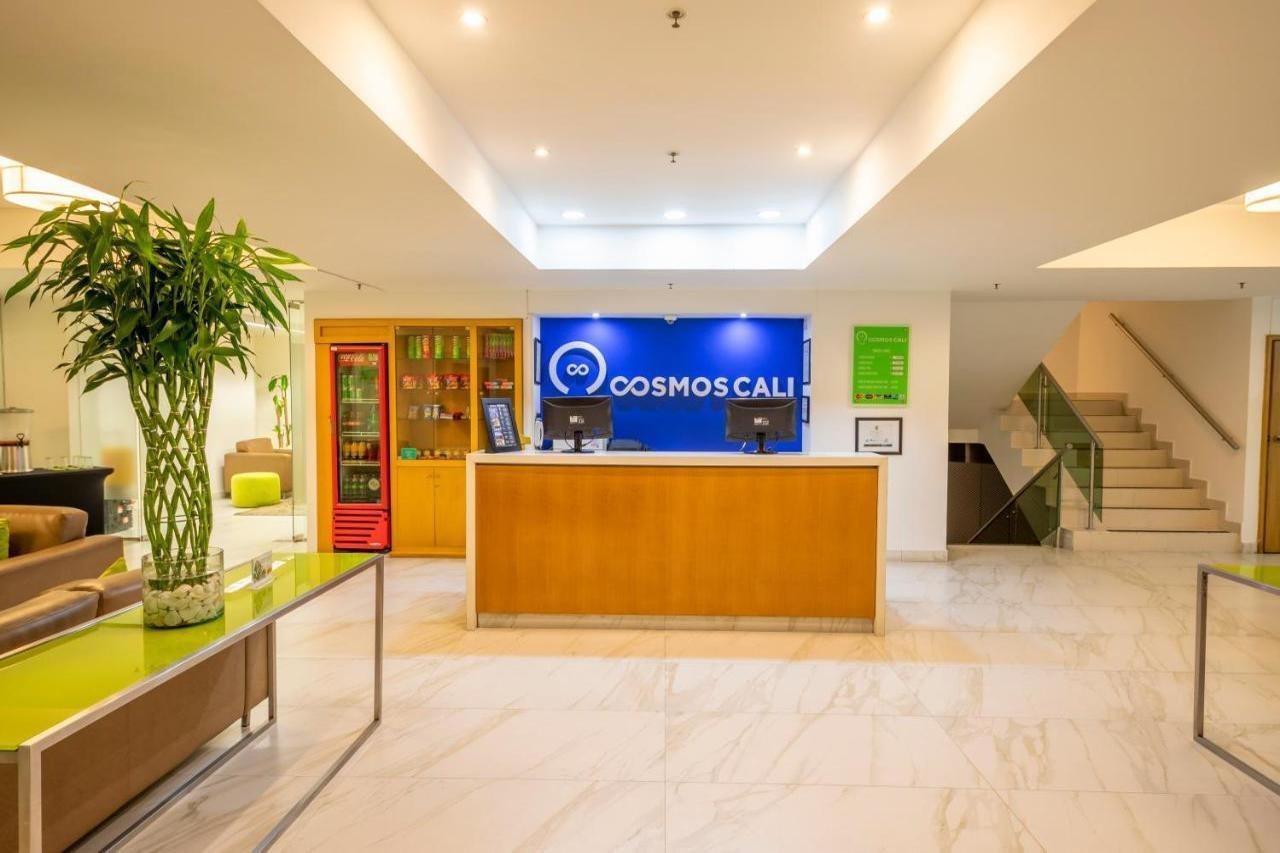 Hotel Cosmos Калі Екстер'єр фото